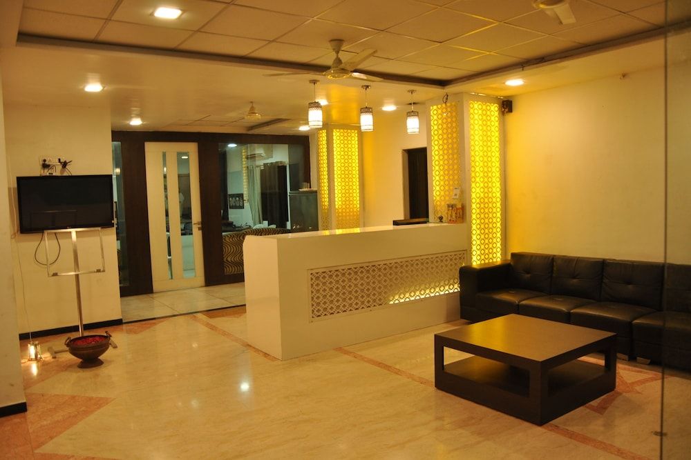 undefined Hotel Sai Gangotri 4