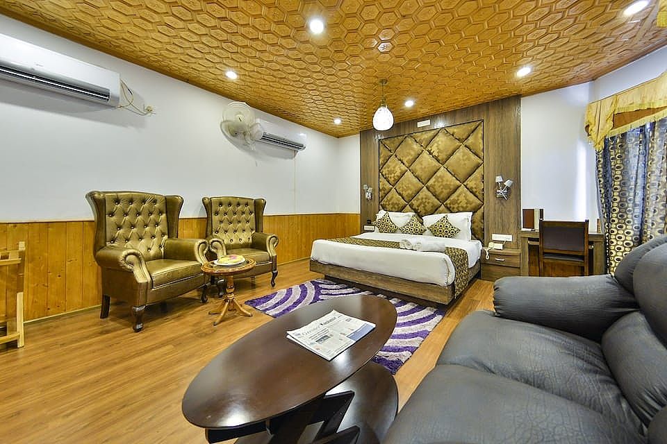 Premium Room with River Jhelum View