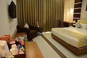 Ramada by Wyndham Katesar 1 King Bed,Superior Room, Non-Smoking 2