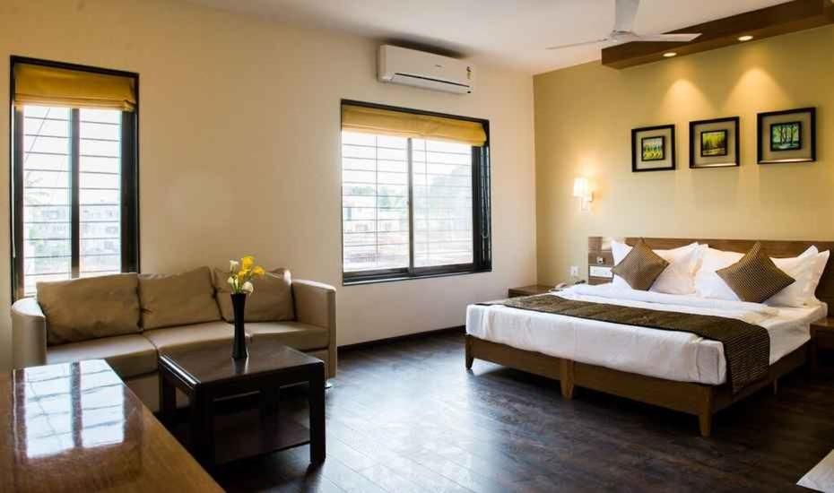 Hotel Grand Fortune Suite Room