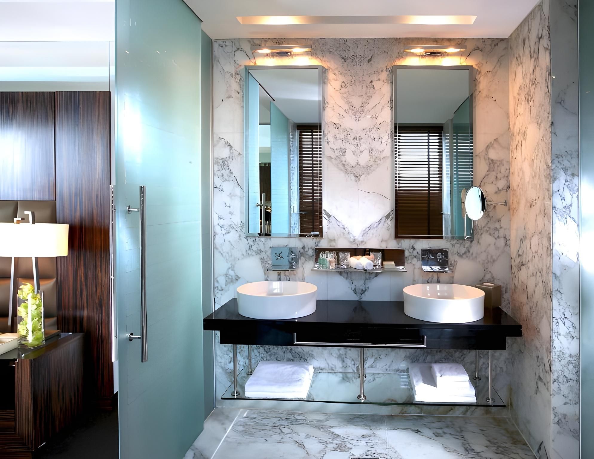 voco Bonnington Dubai by IHG Standard Room 7