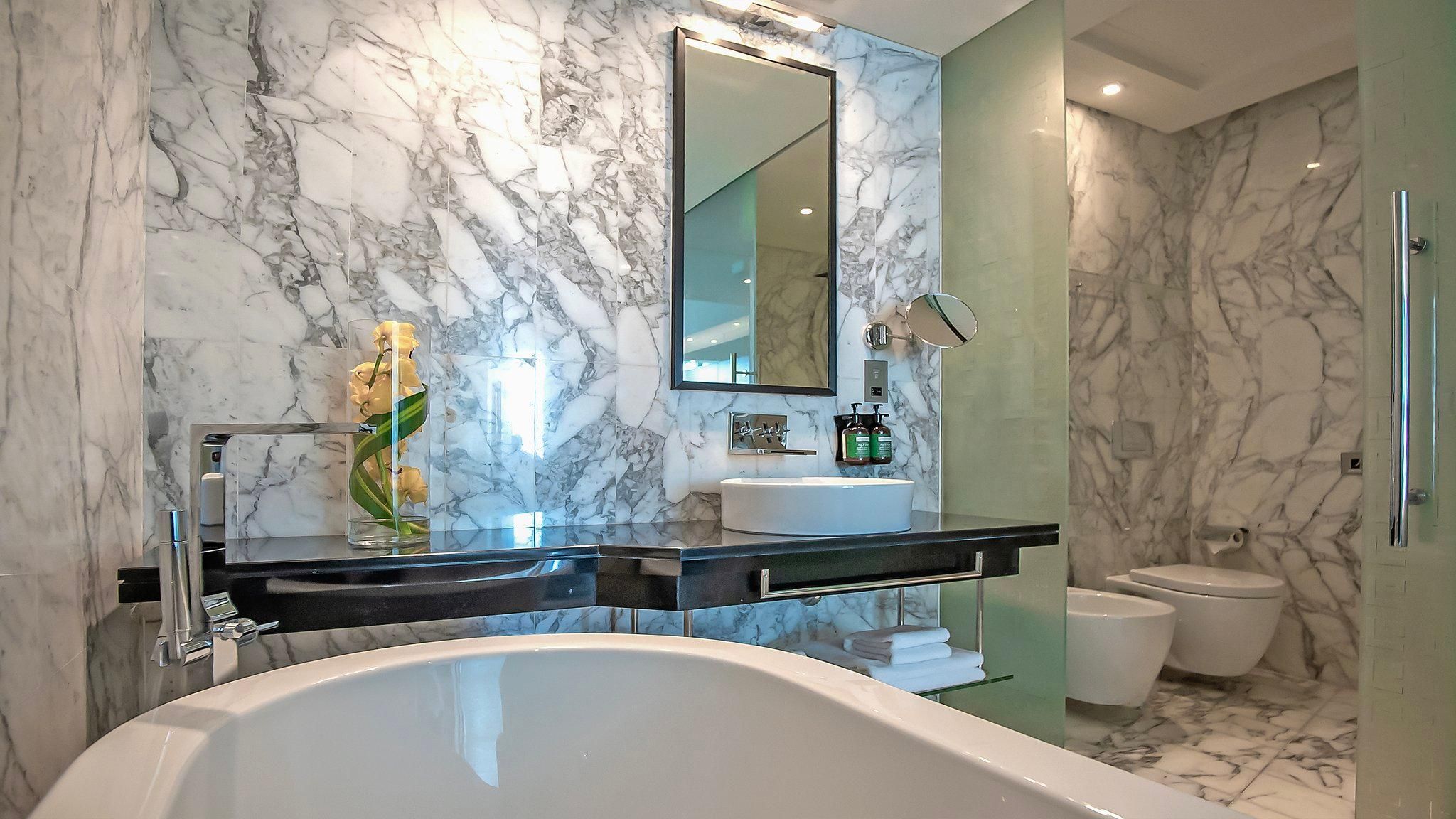 voco Bonnington Dubai by IHG Standard Room 8