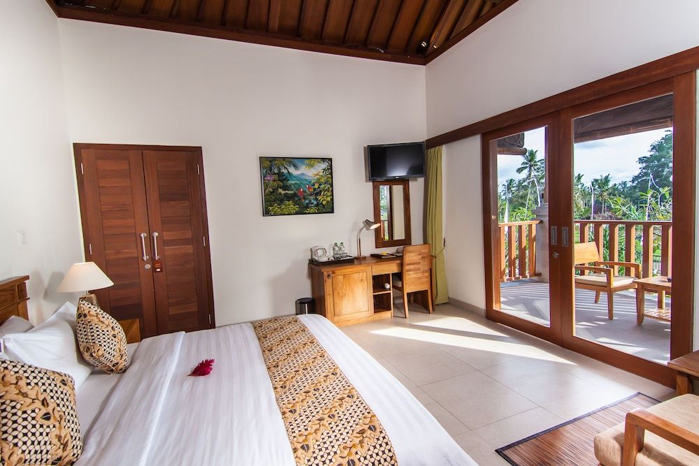 Suite, Terrace (Rice Field View)