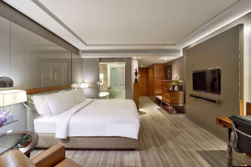 undefined Hilton Sukhumvit Bangkok 8