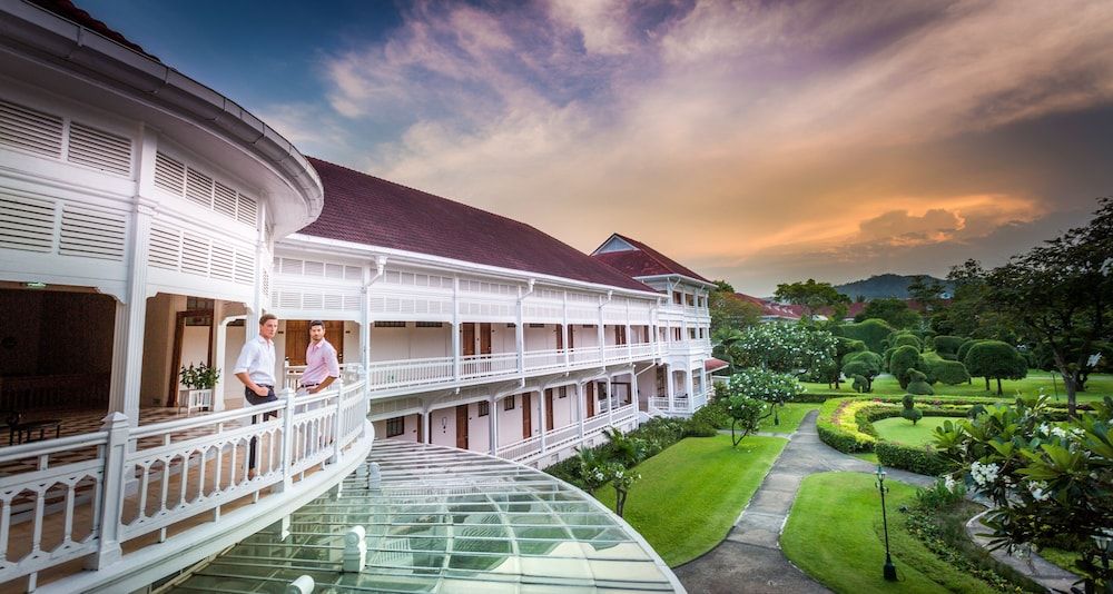 undefined Centara Grand Beach Resort & Villas Hua Hin 7