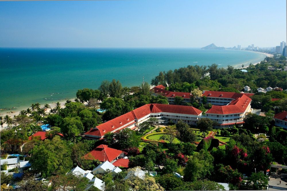 undefined Centara Grand Beach Resort & Villas Hua Hin