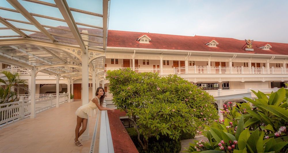 undefined Centara Grand Beach Resort & Villas Hua Hin 2