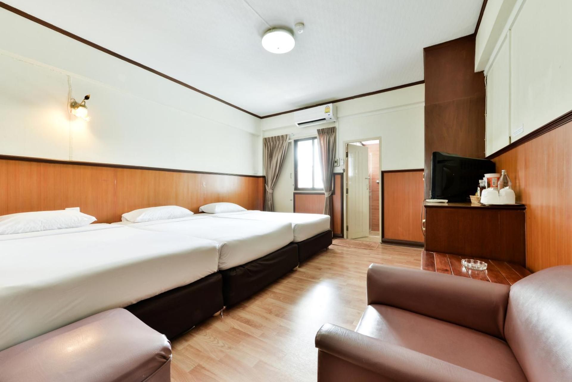 undefined Nice Palace Hotel 4