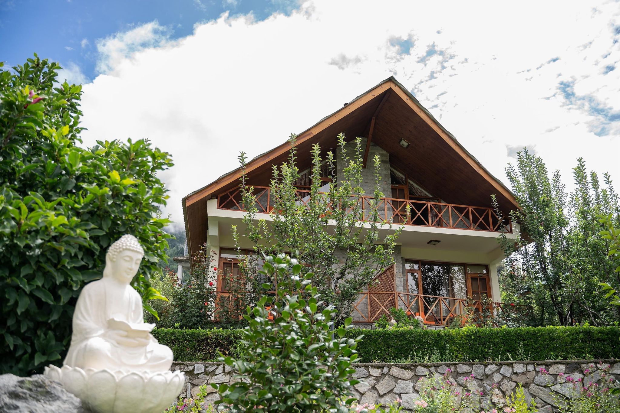 undefined Larisa Resort Manali 8