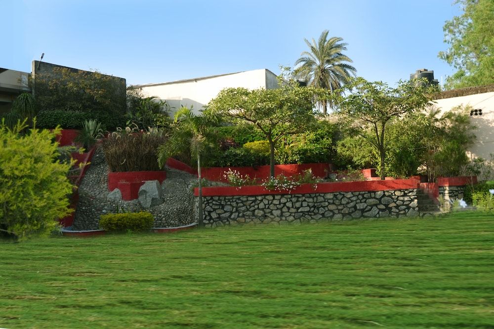 undefined Hotel Dev Residency - 350 Meters from Nakki lake
