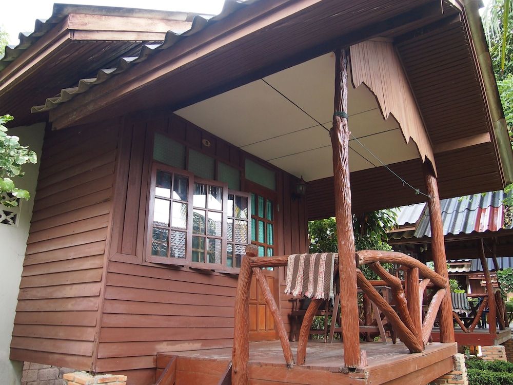 undefined Palm Point Village 3