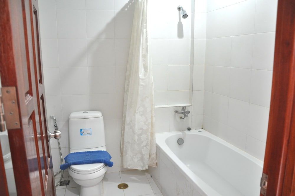 undefined Highfive Guest House 10