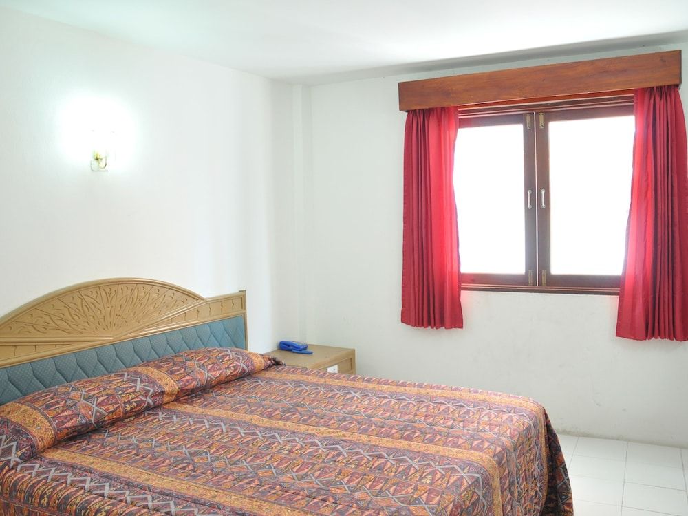 undefined Highfive Guest House