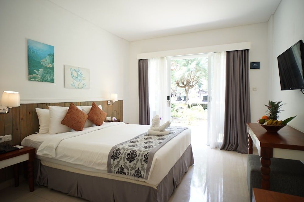 Superior Modern Double or Twin Room