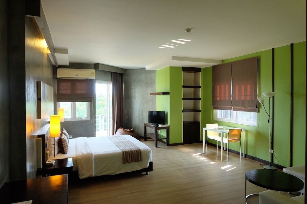 undefined Silathip Huahin Serviced Apartment & Hotel 2
