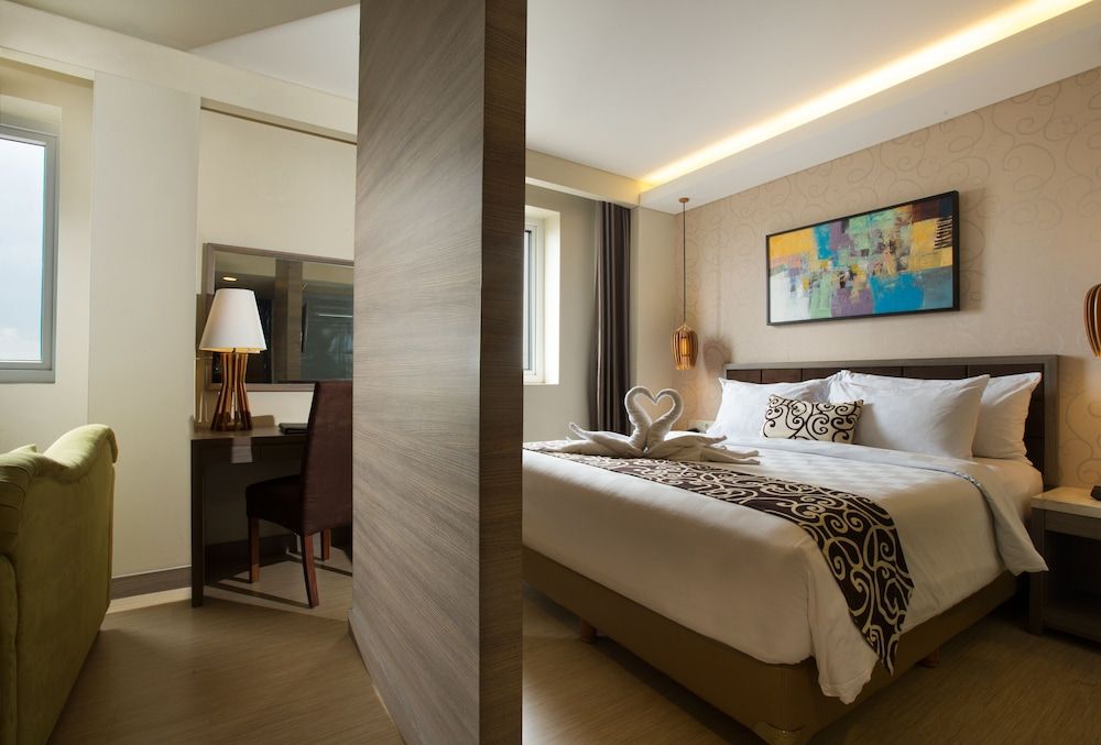 Premier Room