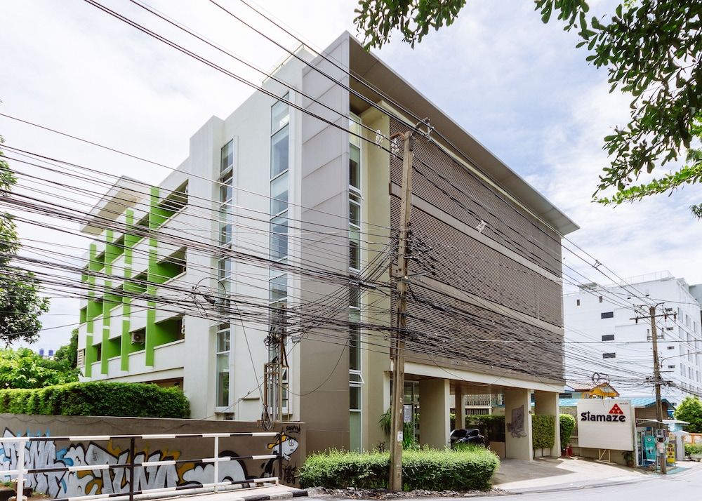 undefined Siamaze Hostel