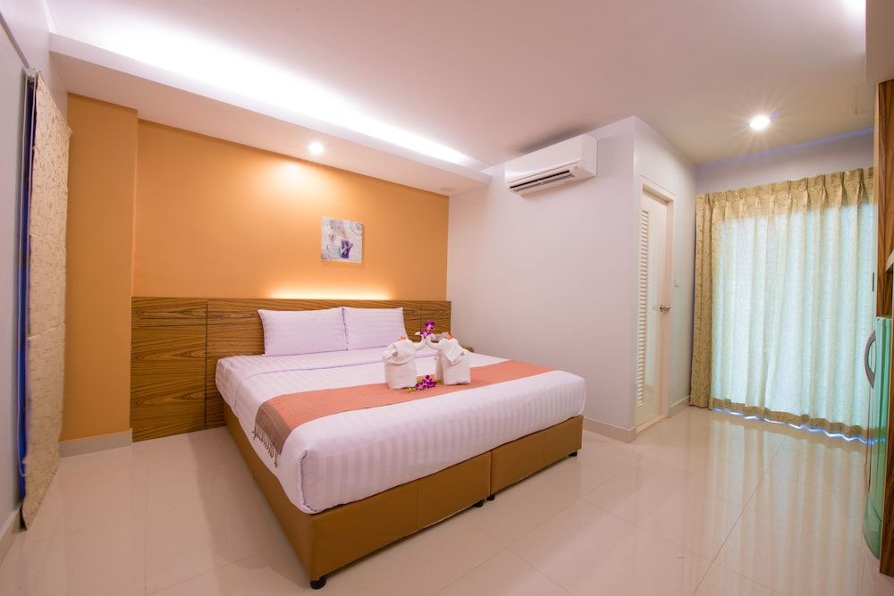 undefined Hua Hin Good View Hotel 7