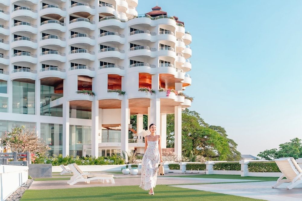undefined Royal Cliff Grand Hotel Pattaya 3