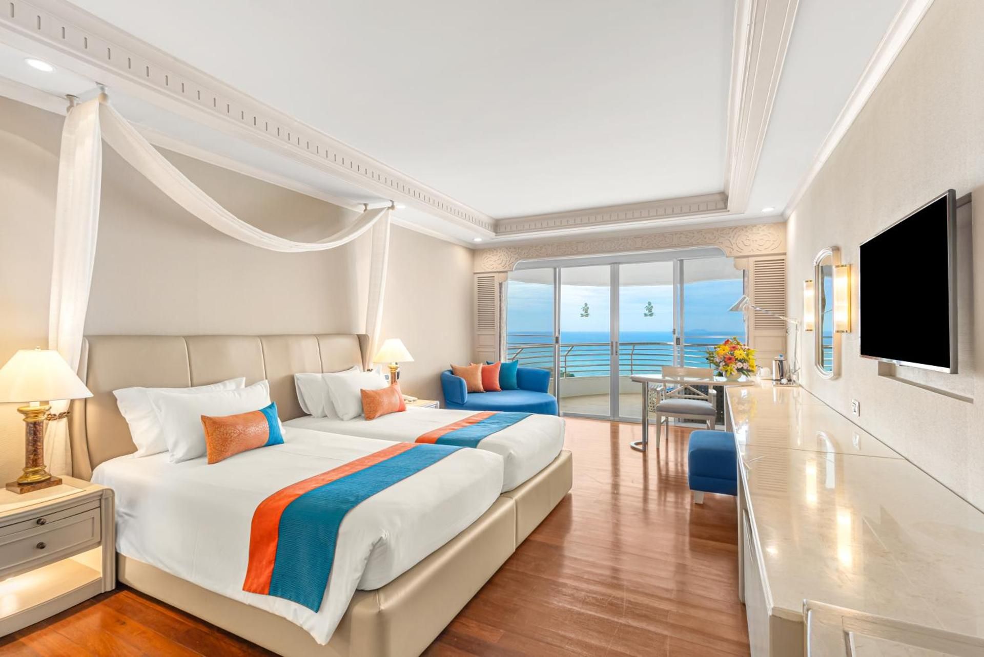 Royal Cliff Grand Hotel Pattaya Grand Sea View Plus Room
