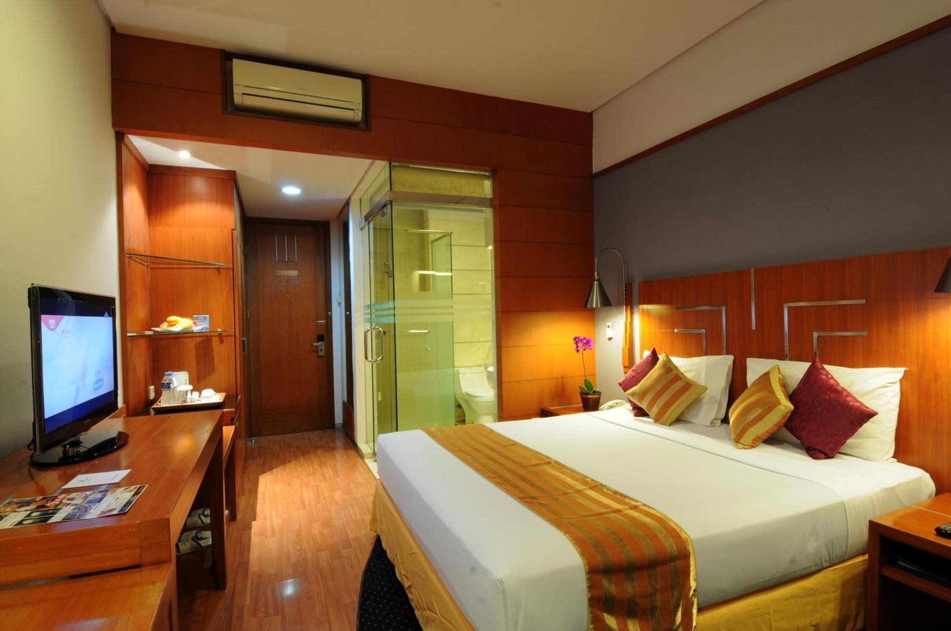 Deluxe Room Double Bed