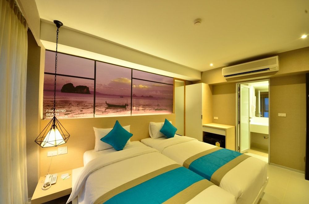 undefined Bizotel Premier Hotel & Residence 2