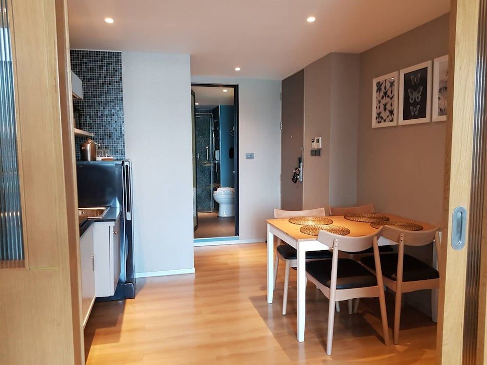 undefined Bizotel Premier Hotel & Residence 9