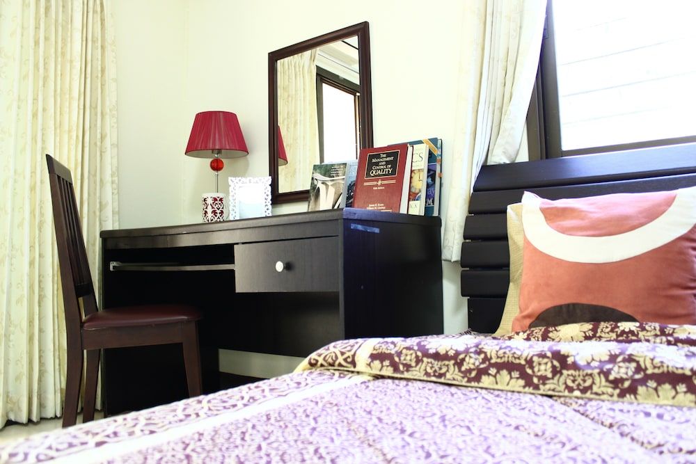 undefined The European Place 6