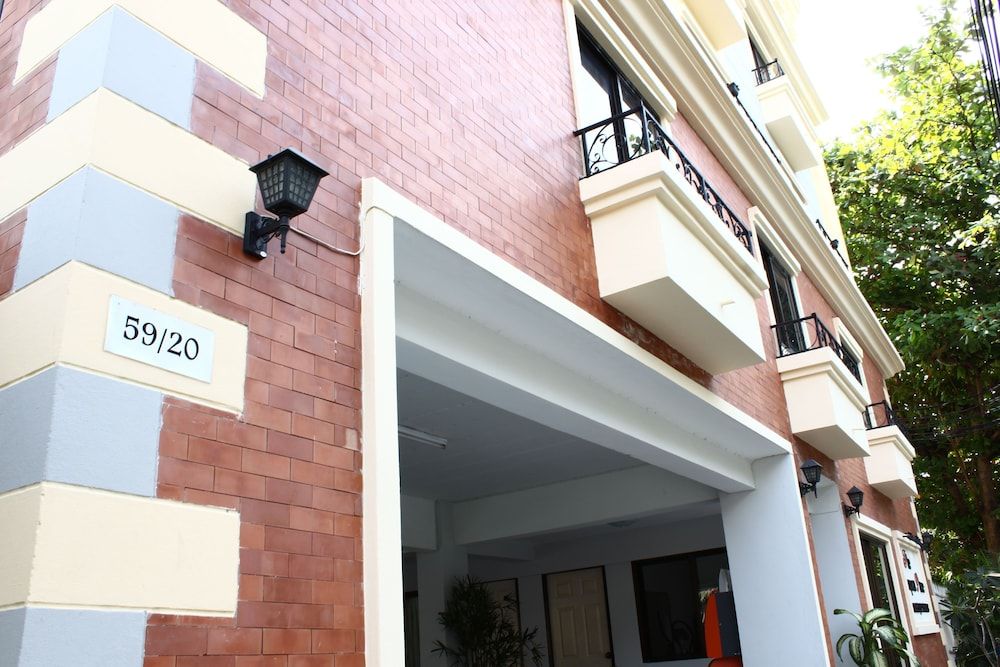 undefined The European Place 4