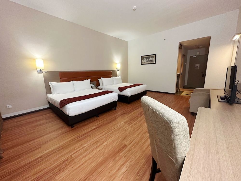 Raia Hotel & Convention Centre Terengganu Deluxe Family Room 2