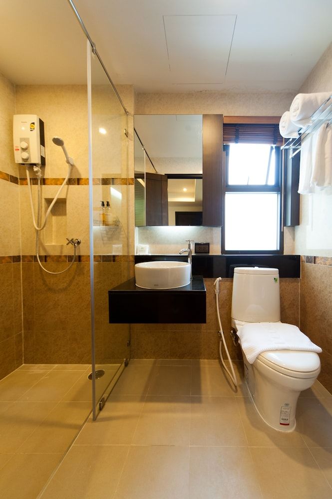 Tara Place Standard Double Room 5