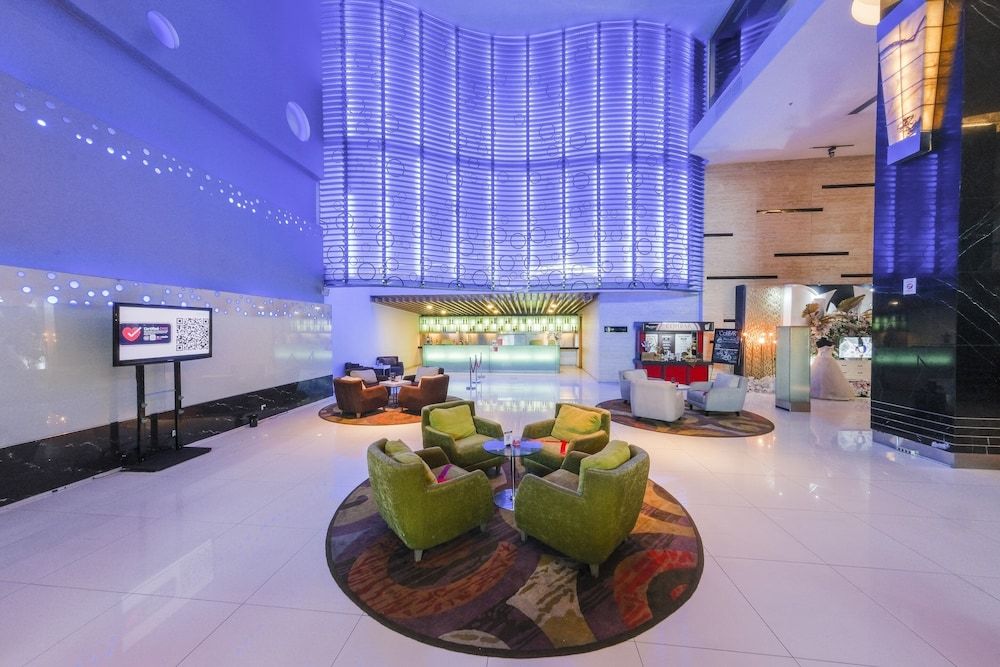 undefined Swiss-Belhotel Mangga Besar 3