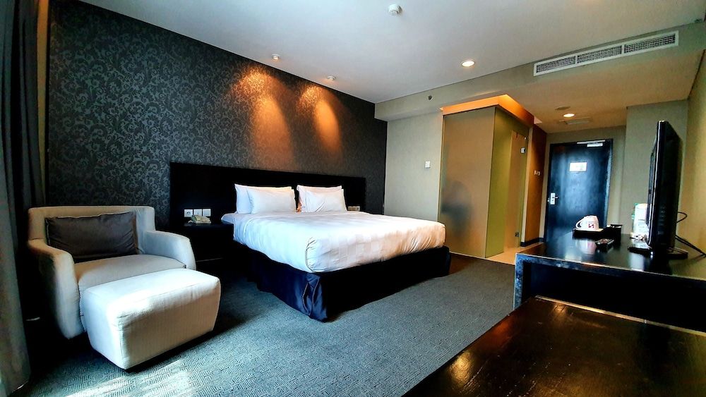 Swiss-Belhotel Mangga Besar Superior Double 8