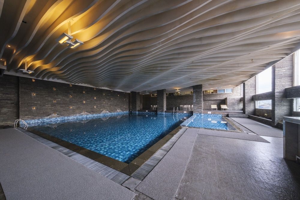 undefined Swiss-Belhotel Mangga Besar 10