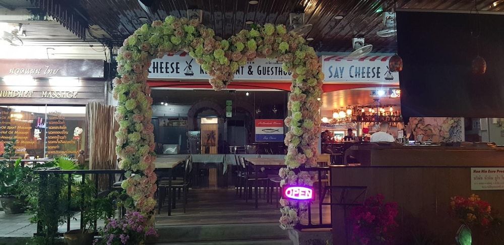 undefined Say Cheese Guesthouse Hua Hin 2