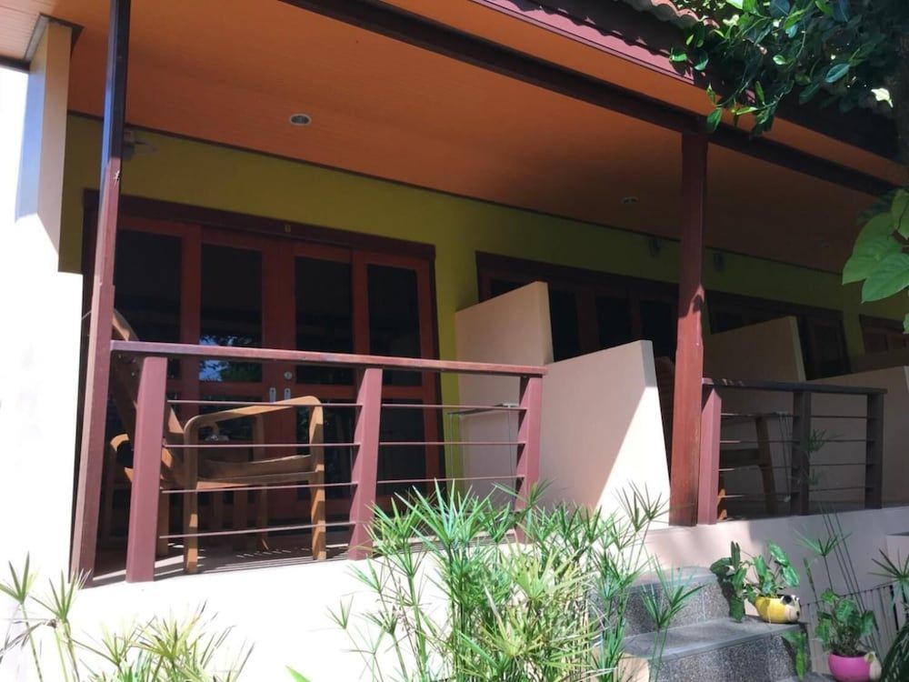 undefined Green Villa 2