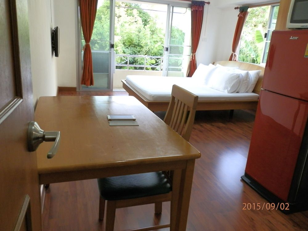 undefined Sandy Serviced Apartment 6