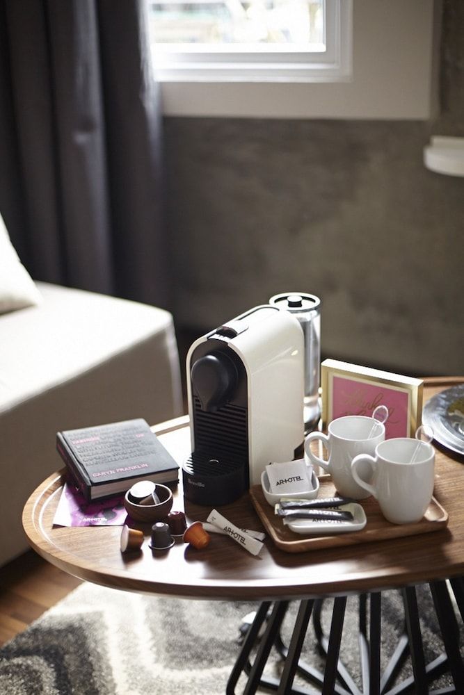 ARTOTEL Thamrin Jakarta Studio 20 12