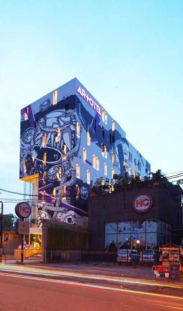 undefined ARTOTEL Thamrin Jakarta 3