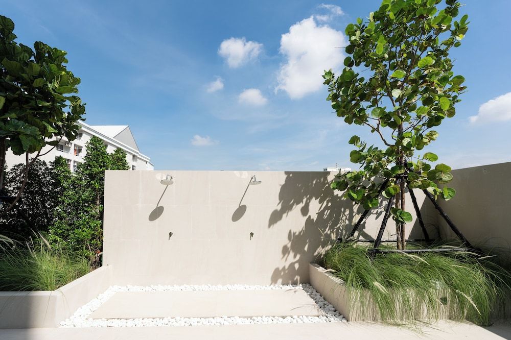 undefined L.A.Tower Hotel 7