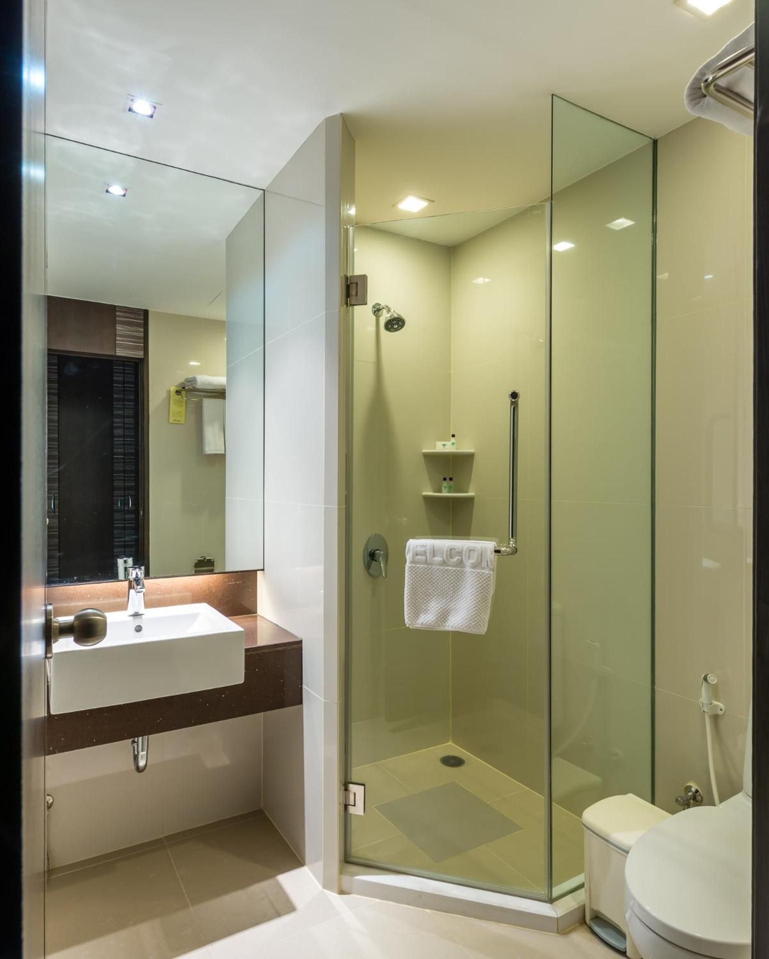 2 Bedroom Family Suite