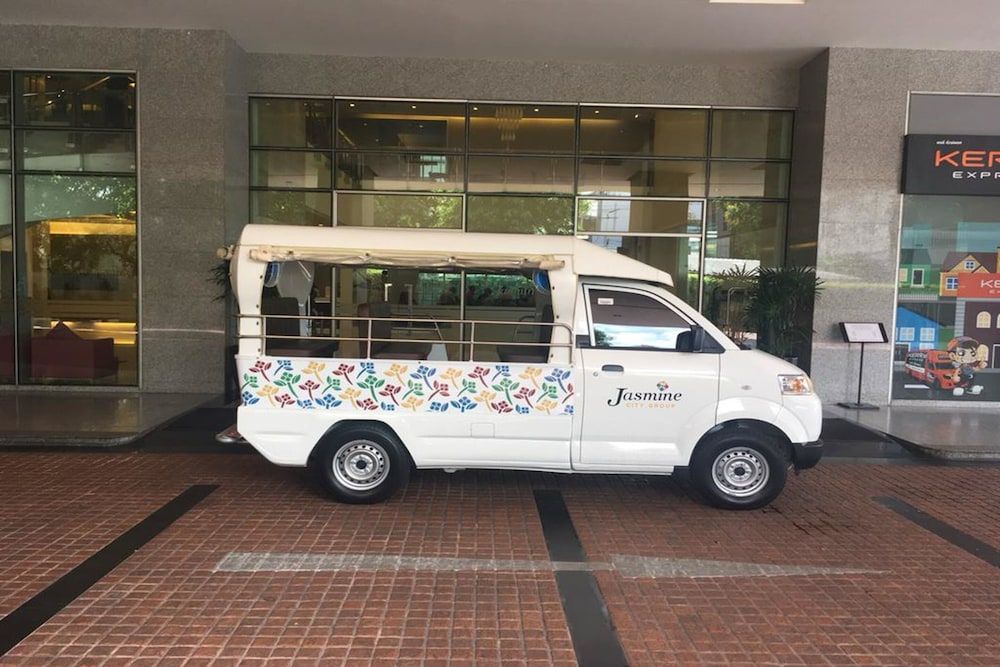 undefined Jasmine Grande Residence 7