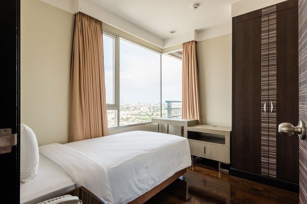 Jasmine Grande Residence 2 Bedroom Suite Triple, City View 3