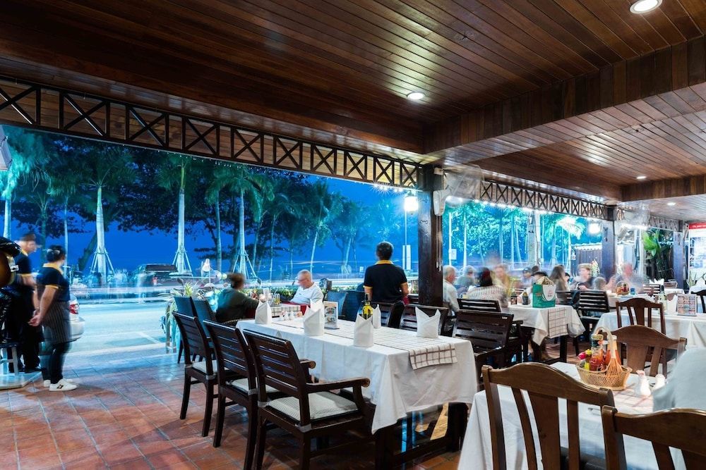 undefined Jomtien Boathouse 10