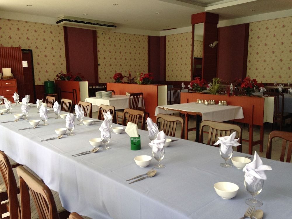 undefined Florida Hotel 7