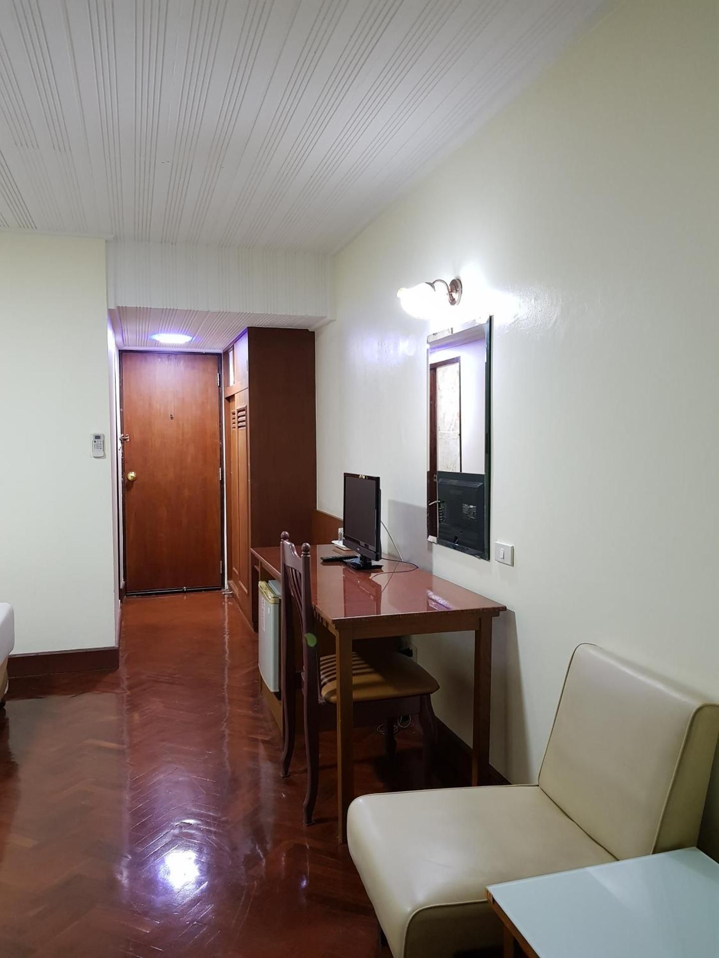 undefined Florida Hotel 6