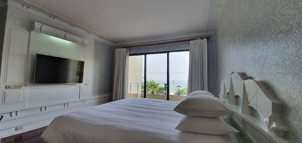 undefined Garden Sea View Resort 5