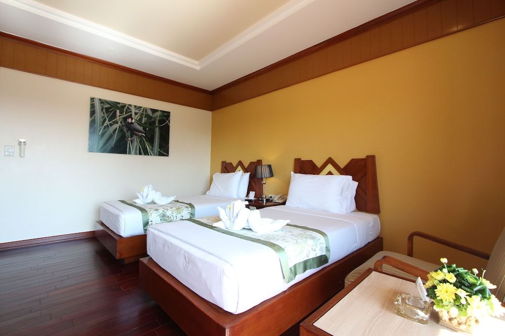 Garden Sea View Resort Superior Room, 1 Double or 2 Twin Beds, City View 3