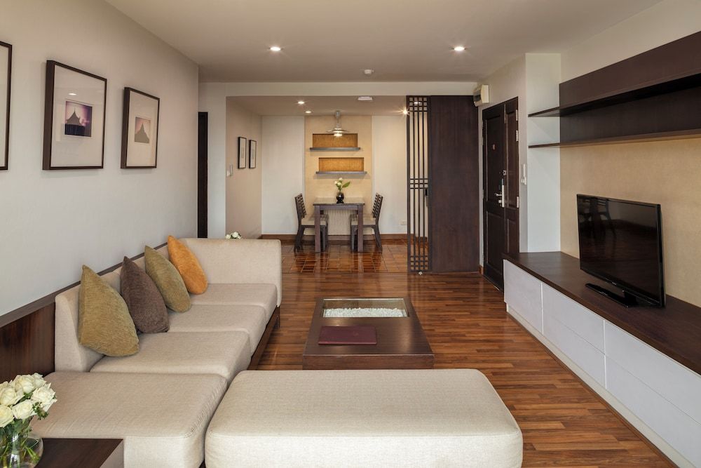 undefined The Grand Napat 7