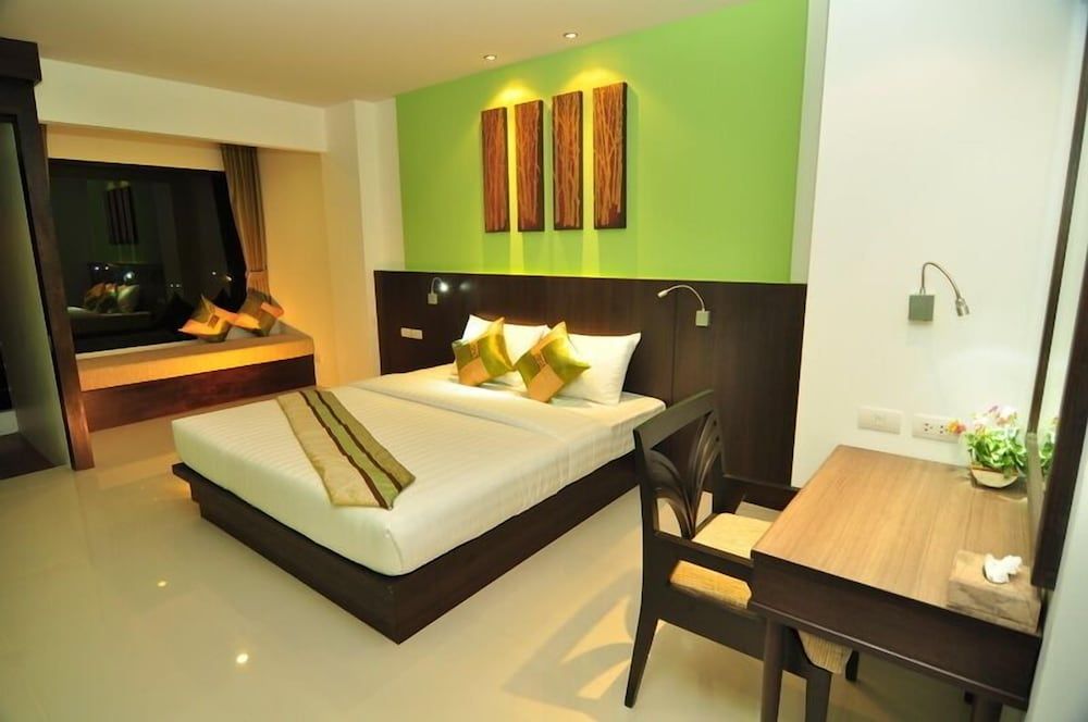 The BluEco Hotel Deluxe Double or Twin Room 19
